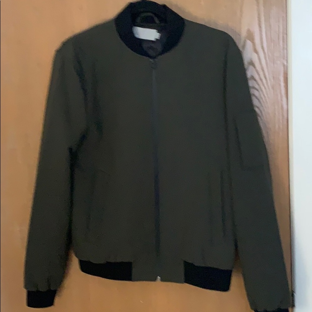 Vince Bomber Jacket - Green and Black - S size